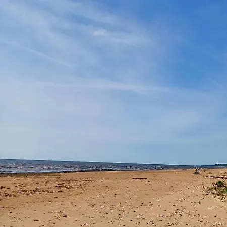 דירה Cozy Near The Sea